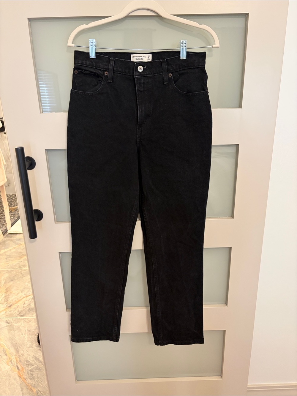 Abercrombie & Fitch Black Slim Straight Men's Jeans